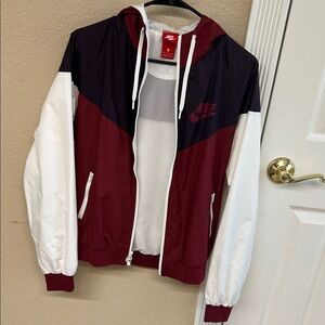 Nike Men's Burgundy and White Windbreaker